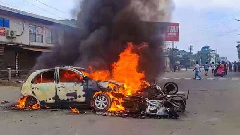 Manipur Violence: ಮಣಿಪುರದಲ್ಲಿ ಮತ್ತೆ ಭುಗಿಲೆದ್ದ ಹಿಂಸಾಚಾರ, ಕರ್ಫ್ಯೂ, ಇಂಟರ್ನೆಟ್ ಬಂದ್