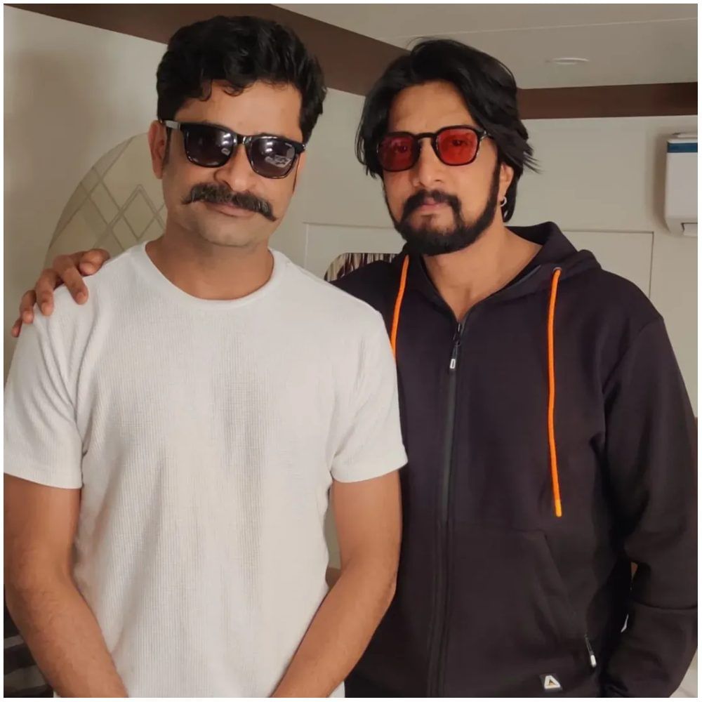 ಮಂಜು ಅವರು ‘ಮ್ಯಾಕ್ಸ್’ ಚಿತ್ರದಲ್ಲಿ ಪೊಲೀಸ್ ಪಾತ್ರ ಮಾಡಿದರು. ಇದಾದ ಬಳಿಕ ಅವರನ್ನು ಅನೇಕರು ಉಗ್ರಂ ಮಂಜು ಎಂದು ಕರೆಯೋ ಬದಲು ಮ್ಯಾಕ್ಸ್ ಮಂಜು ಎಂದು ಕರೆಯುತ್ತಿದ್ದಾರೆ. ಇದು ಅವರಿಗೆ ಖುಷಿ ನೀಡಿದೆ.   