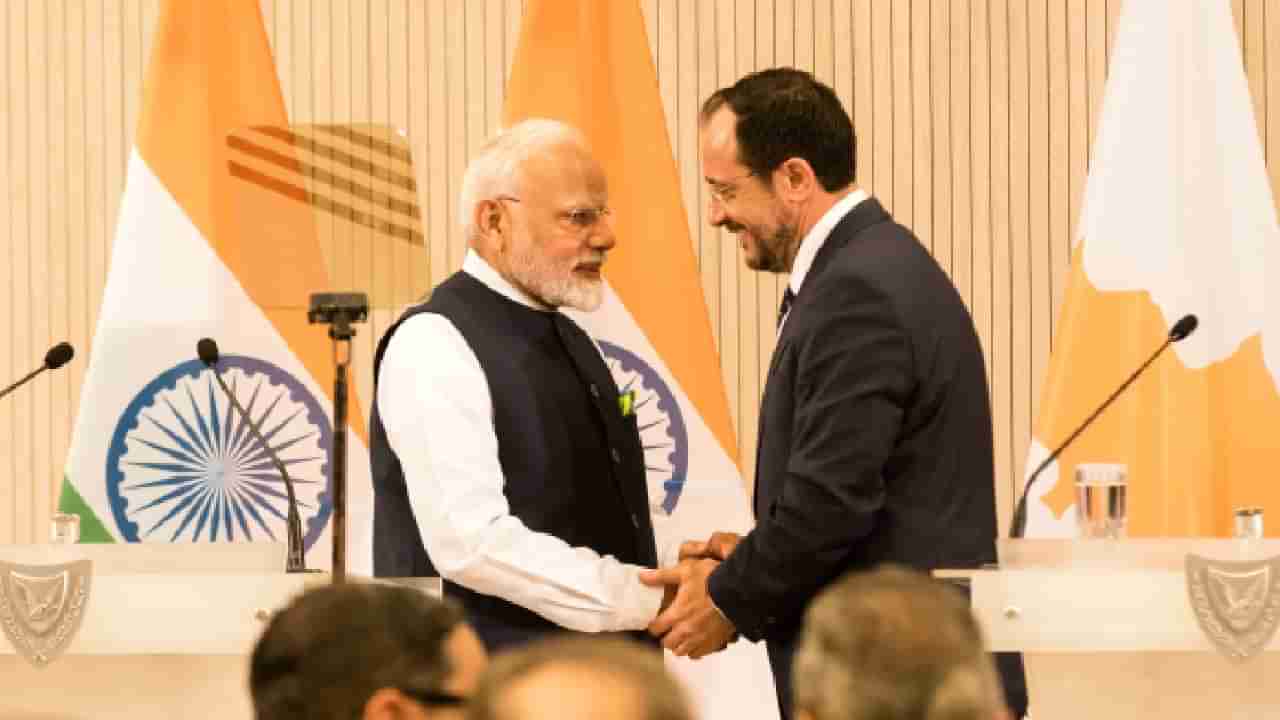 ಇದು ಯುದ್ಧದ ಯುಗವಲ್ಲ ಎಂದು ನಾವಿಬ್ಬರೂ ಒಪ್ಪಿದ್ದೇವೆ; ಸೈಪ್ರಸ್ ಅಧ್ಯಕ್ಷ ಕ್ರಿಸ್ಟೋಡೌಲೈಡ್ಸ್ ಜೊತೆ ಪ್ರಧಾನಿ ಮೋದಿ ಮಾತುಕತೆ