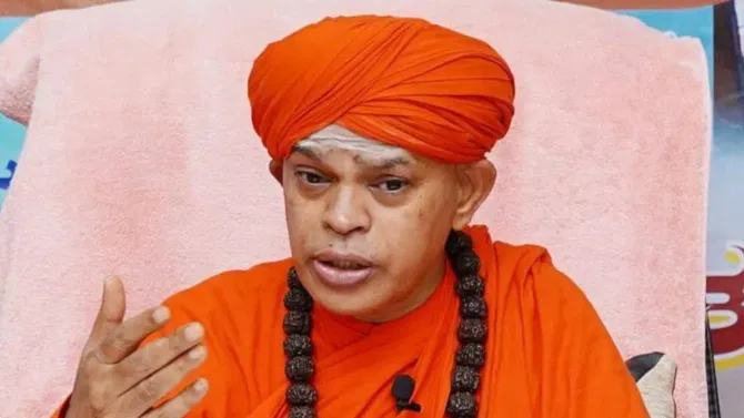ಫೋಕ್ಸೋ ಕೇಸ್: ಮುರುಘಾಶ್ರೀ ಹೇಳಿಕೆ ದಾಖಲಿಸಲು ದಿನಾಂಕ ನಿಗದಿ! ಫೋಕ್ಸೋ ಕೇಸ್: ಮುರುಘಾಶ್ರೀ ಹೇಳಿಕೆ ದಾಖಲಿಸಲು ದಿನಾಂಕ ನಿಗದಿ!