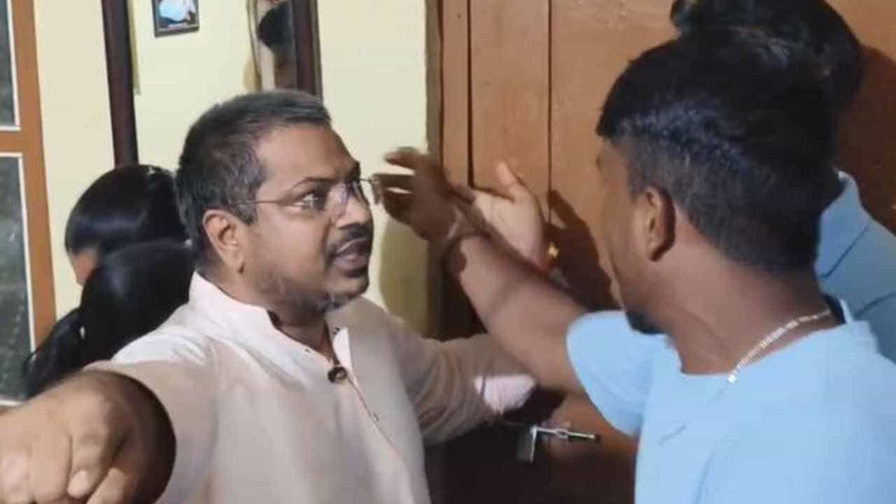 ಬೆಳಗಾವಿ: ಮಹಿಳೆಯೊಂದಿಗೆ ಇರುವಾಗಲೇ ಸಿಕ್ಕಬಿದ್ದ ಸ್ವಾಮೀಜಿ, ರಾತ್ರೋರಾತ್ರಿ ಮಠದಿಂದ ಓಡಿಸಿದ ಗ್ರಾಮಸ್ಥರು