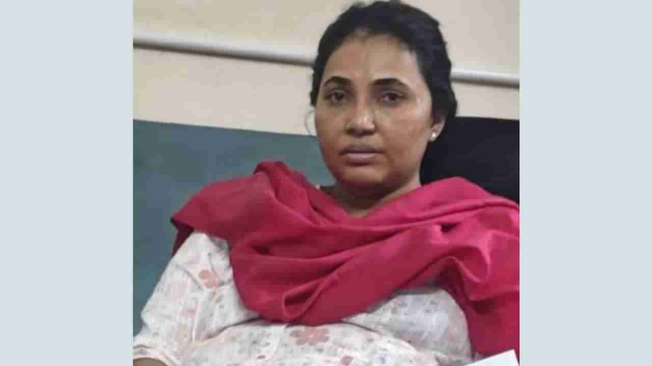 ಜೈಲಿನಿಂದ ನೇರವಾಗಿ ಕಚೇರಿಗೆ: 2ನೇ ಬಾರಿ ಲೋಕಾಯುಕ್ತಕ್ಕೆ ರೆಡ್ ಹ್ಯಾಂಡ್ ಆಗಿ ಸಿಕ್ಕಿಬಿದ್ದಿದ್ದ ಭೂವಿಜ್ಞಾನಿ ಸಸ್ಪೆಂಡ್