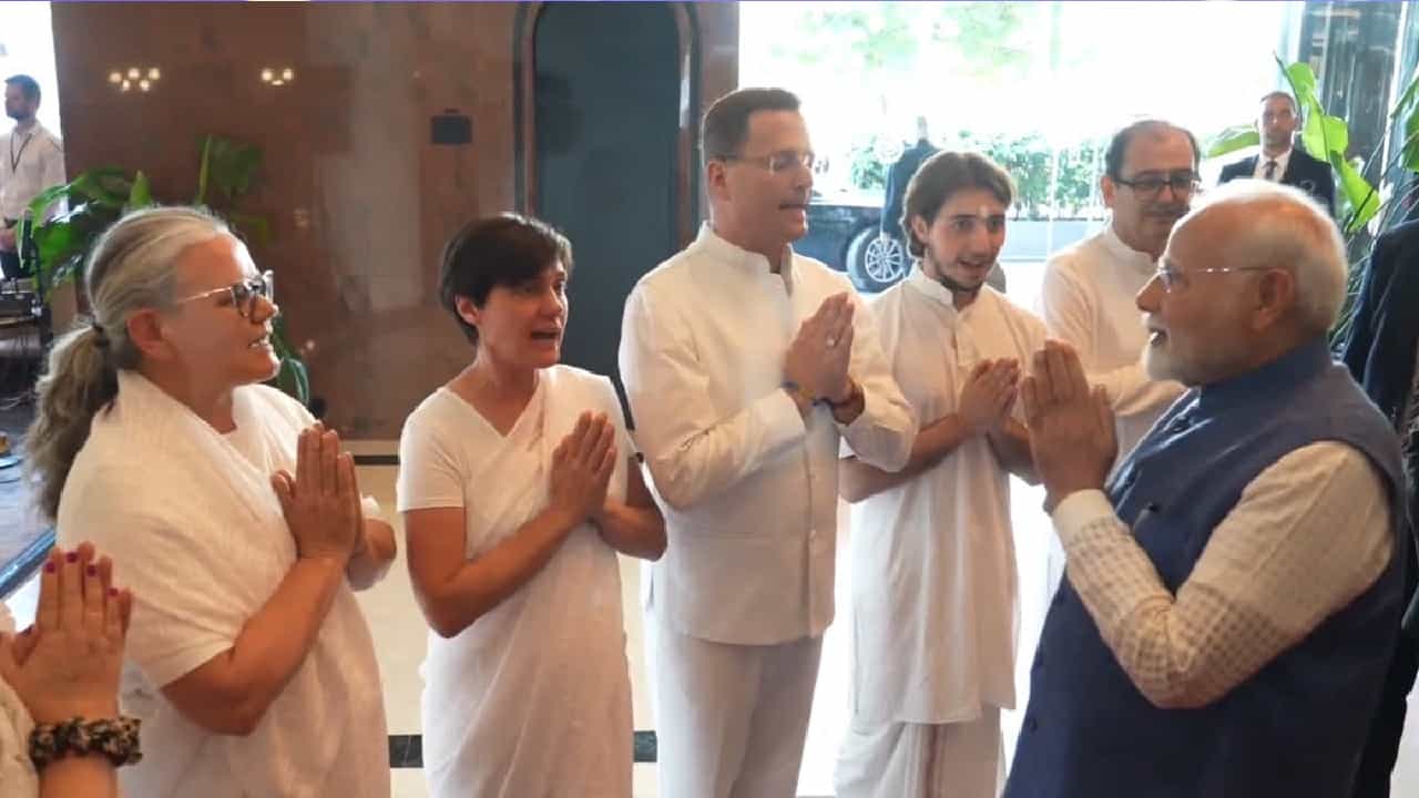 PM Modi Croatia Visit: ಕ್ರೊಯೇಷಿಯಾದಲ್ಲಿ ಪ್ರಧಾನಿ ನರೇಂದ್ರ ಮೋದಿಗೆ ವೇದ ಮಂತ್ರಗಳ ಸ್ವಾಗತ