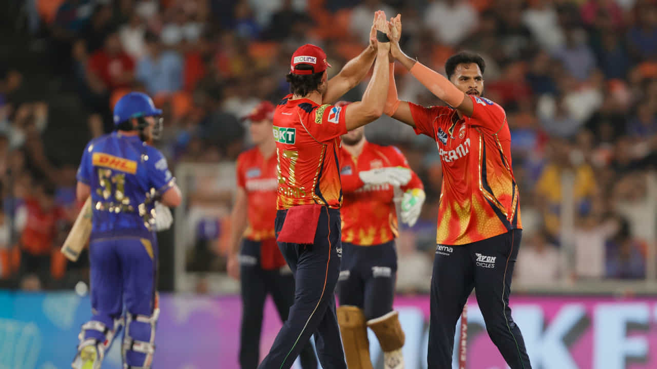 IPL 2025: ಮುಂಬೈ ಮಣಿಸಿ ಫೈನಲ್ಗೇರಿದ ಪಂಜಾಬ್ ಕಿಂಗ್ಸ್ IPL 2025: ಮುಂಬೈ ಮಣಿಸಿ ಫೈನಲ್ಗೇರಿದ ಪಂಜಾಬ್ ಕಿಂಗ್ಸ್