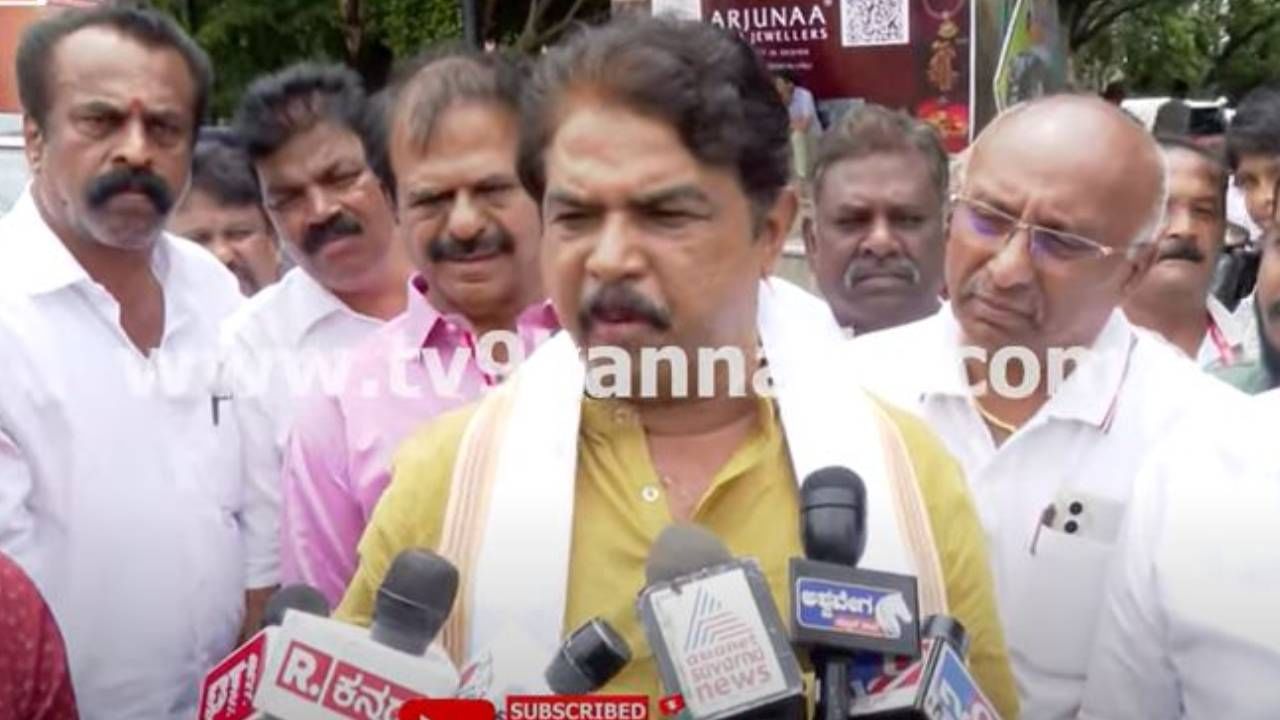 ಯಾವ ಆರೋಪಕ್ಕೂ ಗಮನ ನೀಡದೆ ಸಿಎಂ ಸಿದ್ದರಾಮಯ್ಯ ನಿದ್ರೆಗೆ ಜಾರಿದ್ದಾರೆ: ಆರ್ ಅಶೋಕ, ವಿಪಕ್ಷ ನಾಯಕ