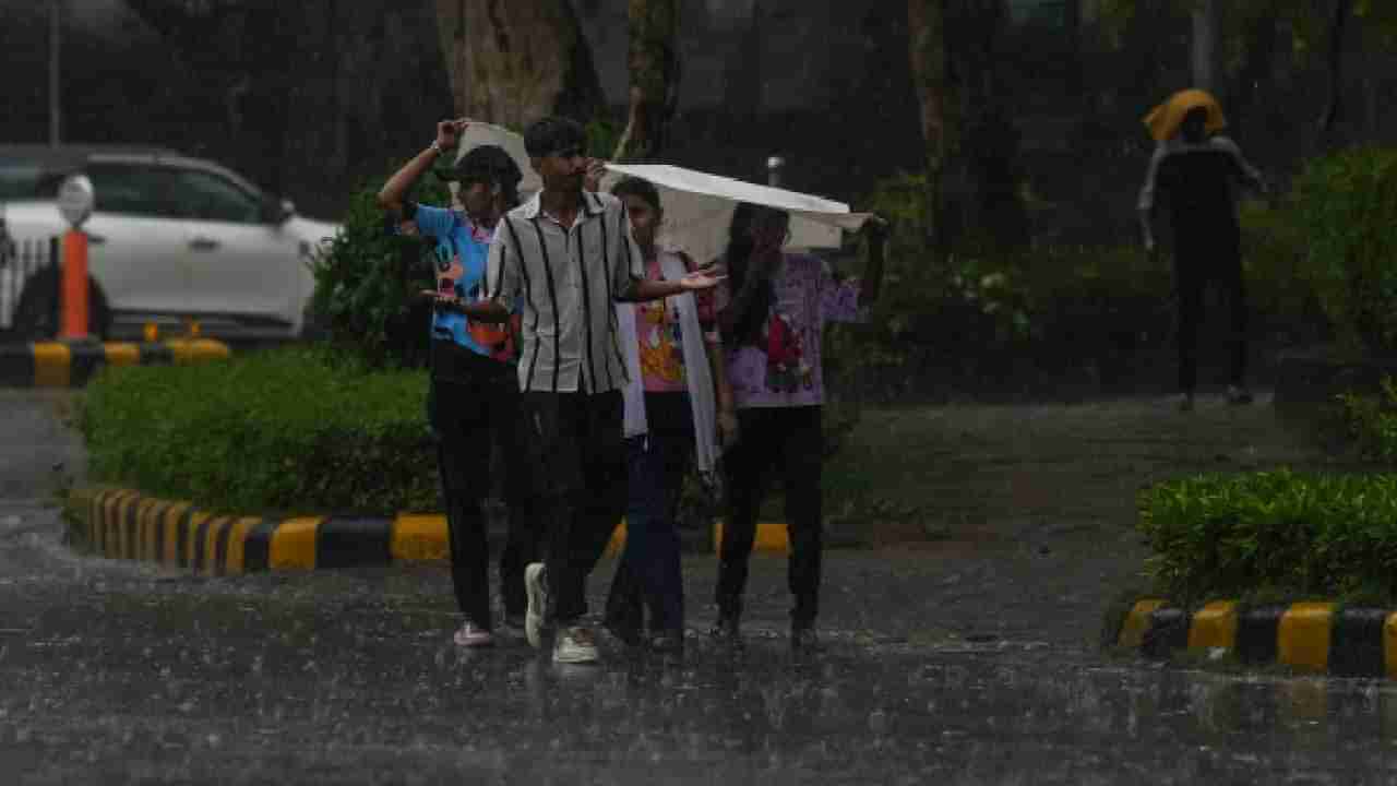 Karnataka Rains: ಕರ್ನಾಟಕದಾದ್ಯಂತ ಜೂನ್ 23ರವರೆಗೂ ಭಾರಿ ಮಳೆ, ಕರಾವಳಿಗೆ ರೆಡ್ ಅಲರ್ಟ್