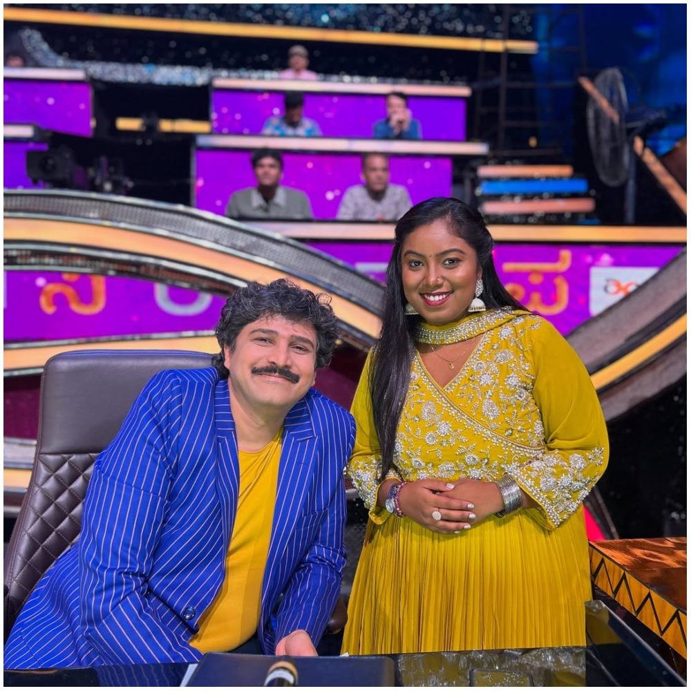 ಎರಡನೇ ರನ್ನರ್ ಅಪ್ ಆಗಿ ರಶ್ಮಿ ಇದ್ದಾರೆ. ಈ ಬಾರಿ ಟಾಪ್ ಮೂರರಲ್ಲಿ ಇದ್ದವರು ಮಹಿಳಾ ಸ್ಪರ್ಧಿಗಳೇ ಆಗಿದ್ದರು ಅನ್ನೋದು ವಿಶೇಷ. ಫಿನಾಲೆಯಲ್ಲಿ ಒಟ್ಟೂ ಆರು ಮಂದಿ ಇದ್ದರು.