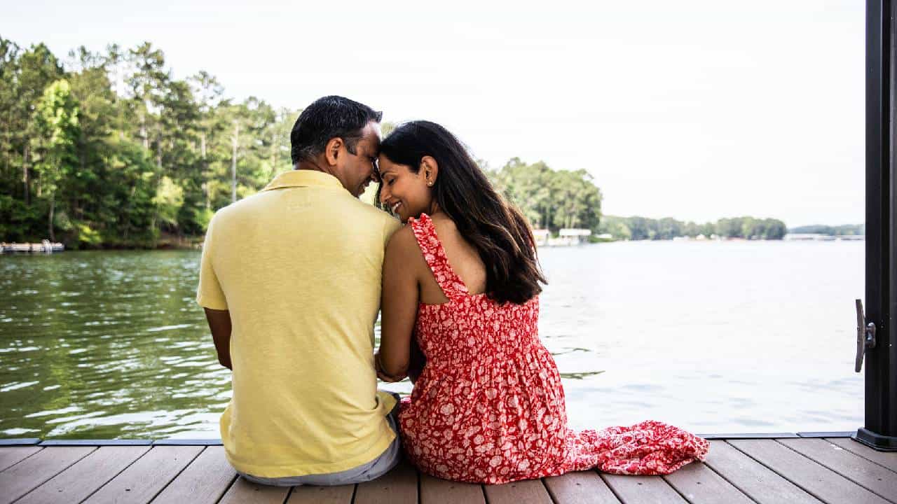 Love Life: ಒಬ್ಬ ಹುಡುಗಿ ತಾನು ಪ್ರೀತಿಸುವ ಹುಡುಗನಿಗಾಗಿ ಏನೆಲ್ಲಾ ಮಾಡ್ತಾಳೆ ಗೊತ್ತಾ? Love Life: ಒಬ್ಬ ಹುಡುಗಿ ತಾನು ಪ್ರೀತಿಸುವ ಹುಡುಗನಿಗಾಗಿ ಏನೆಲ್ಲಾ ಮಾಡ್ತಾಳೆ ಗೊತ್ತಾ?