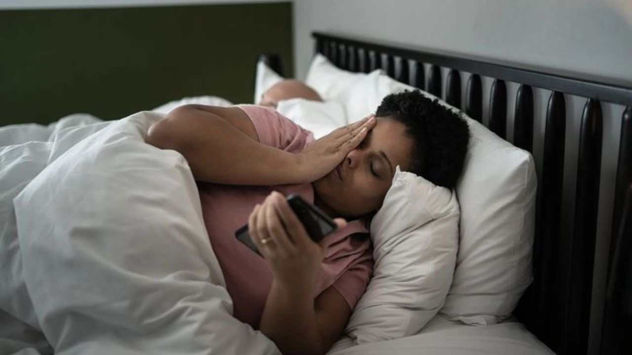 ಮಲಗುವ ಮುನ್ನ ಈ 4 ಅಭ್ಯಾಸಗಳನ್ನು ಬಿಟ್ಟರೆ ಸುಖ ನಿದ್ರೆ ಖಂಡಿತ