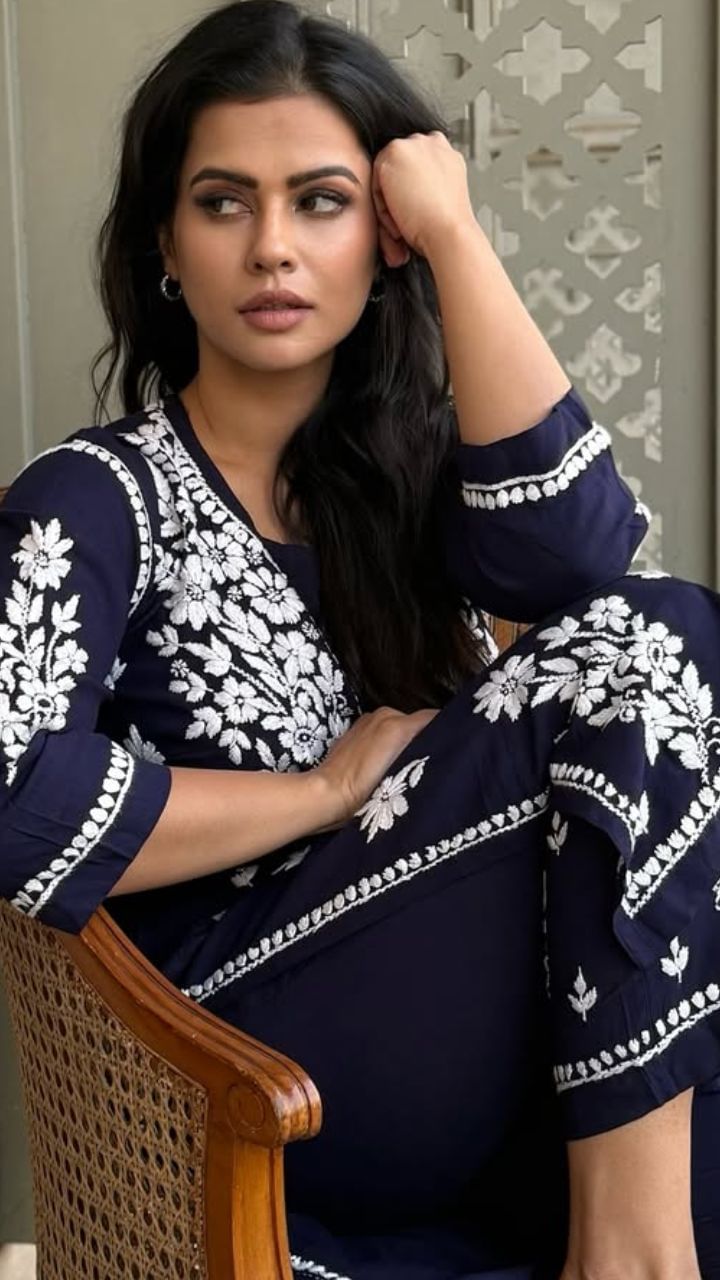 Sharmila Mandre9