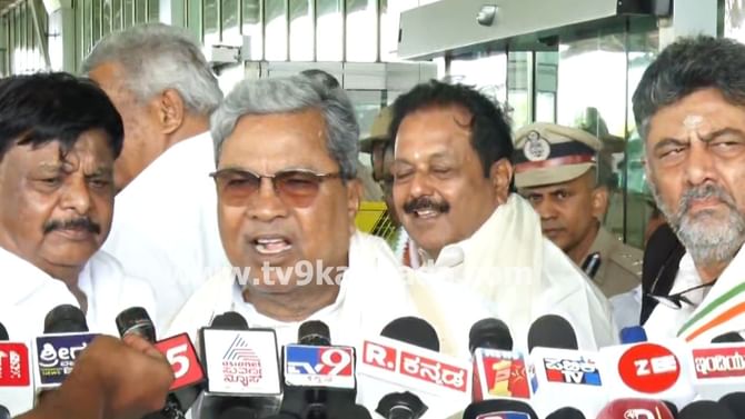 ಹೃದಯಾಘಾತ ಪ್ರಕರಣ ಹೆಚ್ಚಳ: ಸಿಎಂ ಸಿದ್ದರಾಮಯ್ಯ ಹೇಳಿದ್ದೇನು ನೋಡಿ ಹೃದಯಾಘಾತ ಪ್ರಕರಣ ಹೆಚ್ಚಳ: ಸಿಎಂ ಸಿದ್ದರಾಮಯ್ಯ ಹೇಳಿದ್ದೇನು ನೋಡಿ