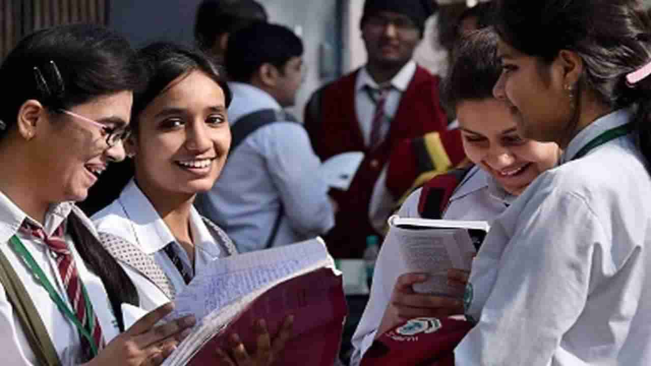 ಕರ್ನಾಟಕ ಎಸ್​ಎಸ್​ಎಲ್​ಸಿ ಪರೀಕ್ಷೆ-2 ಫಲಿತಾಂಶ ಪ್ರಕಟ: ನಾಲ್ವರಿಗೆ ಔಟ್‌ ಆಫ್ ಔಟ್