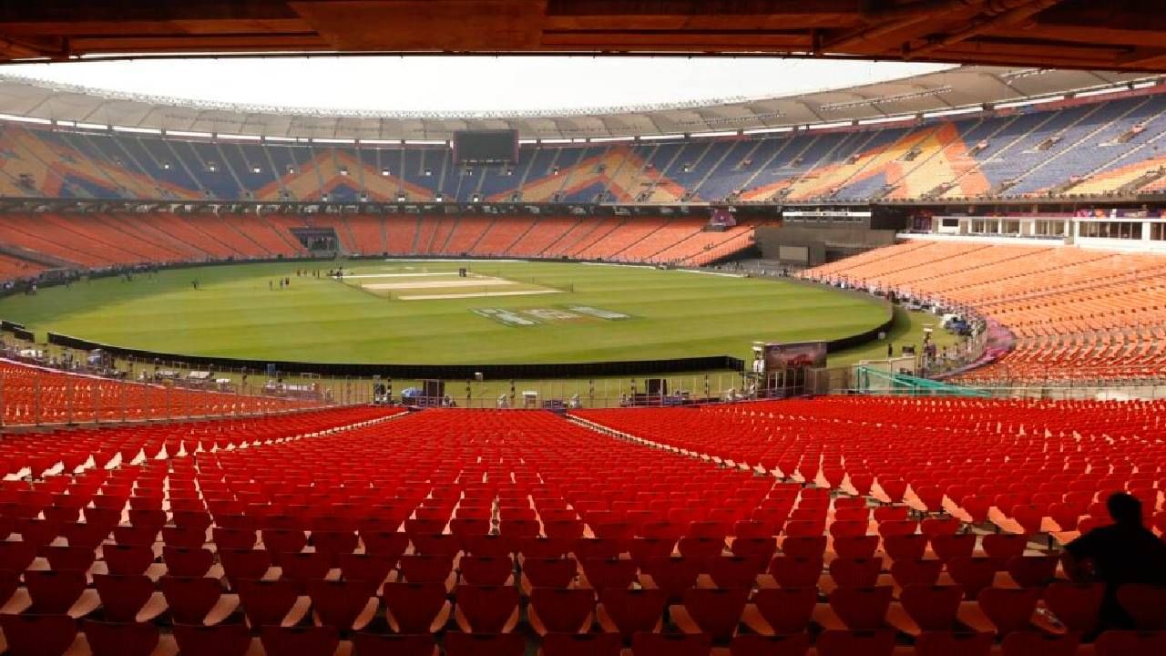 IPL 2025 Final: ಐಪಿಎಲ್ ಫೈನಲ್ ಪಂದ್ಯಕ್ಕೂ ಮುನ್ನ ನರೇಂದ್ರ ಮೋದಿ ಸ್ಟೇಡಿಯಂ ಹೊರಗೆ ಸಿಲಿಂಡರ್ ಸ್ಫೋಟ IPL 2025 Final: ಐಪಿಎಲ್ ಫೈನಲ್ ಪಂದ್ಯಕ್ಕೂ ಮುನ್ನ ನರೇಂದ್ರ ಮೋದಿ ಸ್ಟೇಡಿಯಂ ಹೊರಗೆ ಸಿಲಿಂಡರ್ ಸ್ಫೋಟ