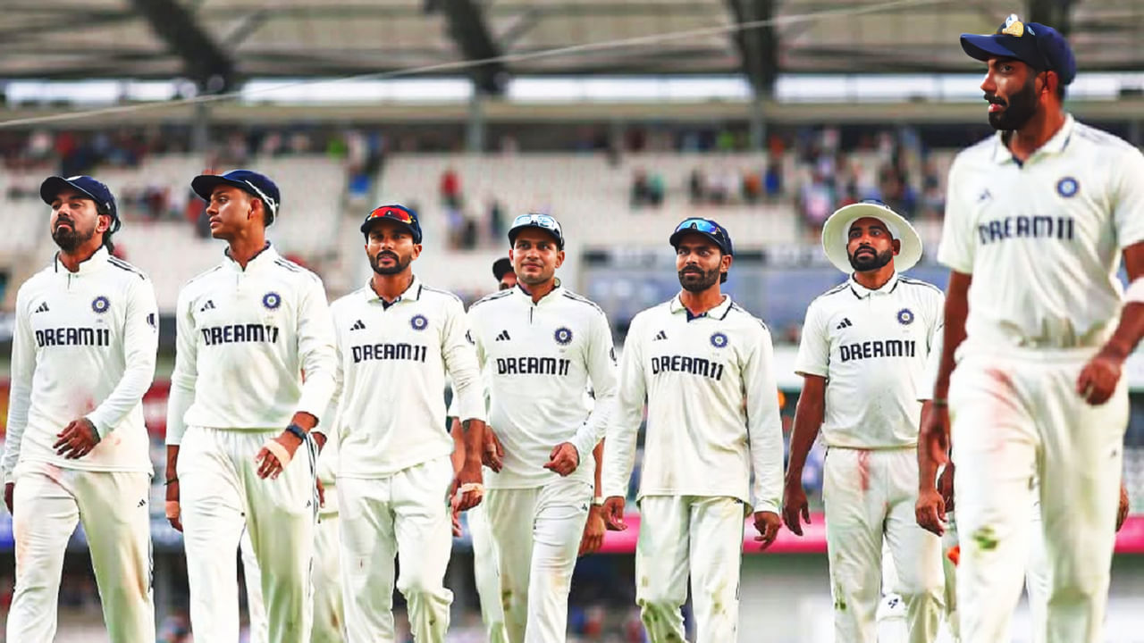 ಈ ಮೂಲಕ 148 ವರ್ಷಗಳ ಟೆಸ್ಟ್ ಇತಿಹಾಸದಲ್ಲಿ ಪಂದ್ಯವೊಂದರಲ್ಲಿ 5 ಸೆಂಚುರಿ ಸಿಡಿಸಿದರೂ ಸೋತ ತಂಡವೆಂಬ ಹಣೆಪಟ್ಟಿ ಟೀಮ್ ಇಂಡಿಯಾ ಪಾಲಾಗಿದೆ. ಇದಾಗ್ಯೂ ಇಂಗ್ಲೆಂಡ್ ವಿರುದ್ಧ ಇನ್ನೂ ನಾಲ್ಕು ಪಂದ್ಯಗಳು ಉಳಿದಿದ್ದು, ಈ ಮ್ಯಾಚ್ಗಳಲ್ಲಿ ಗೆಲುವು ದಾಖಲಿಸಿ ಯಂಗ್ ಇಂಡಿಯಾ ಇತಿಹಾಸ ಬರೆಯಲಿದೆಯಾ ಕಾದು ನೋಡಬೇಕಿದೆ.