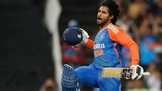 RCB Team Sale: ಆರ್‌ಸಿಬಿ ಮಾರಾಟವಾದರೆ ಅದರ ಮೌಲ್ಯ ಎಷ್ಟು ಬಿಲಿಯನ್ ಗೊತ್ತೇ?: ಕೇಳಿದ್ರೆ ಶಾಕ್ ಆಗ್ತೀರಾ