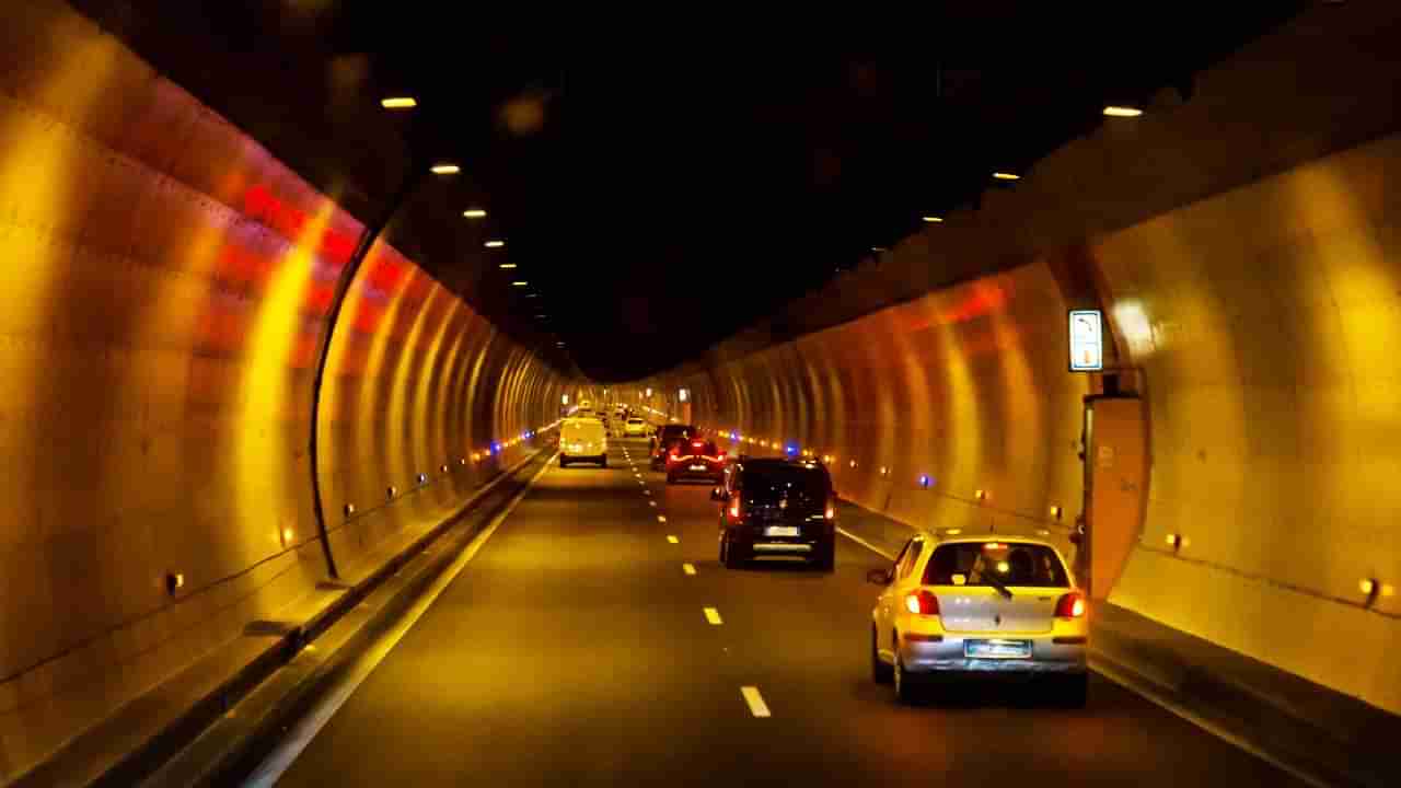 Bengaluru Tunnel Road: ಬೆಂಗಳೂರಿನಲ್ಲಿ ಟನಲ್ ರಸ್ತೆ, ವಾಹನ ಸವಾರರಿಗೆ ದುಬಾರಿ ಟೋಲ್ ಬರೆ!