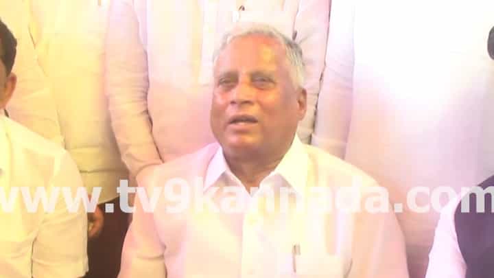 ಬಿಜೆಪಿ ಭಿನ್ನರ ಸಭೆಯಲ್ಲಿ ಸೋಮಣ್ಣ ಪ್ರತ್ಯಕ್ಷ: ಕೊನೆಗೂ ಸ್ಪಷ್ಟನೆ ನೀಡಿದ ಕೇಂದ್ರ ಸಚಿವ ಬಿಜೆಪಿ ಭಿನ್ನರ ಸಭೆಯಲ್ಲಿ ಸೋಮಣ್ಣ ಪ್ರತ್ಯಕ್ಷ: ಕೊನೆಗೂ ಸ್ಪಷ್ಟನೆ ನೀಡಿದ ಕೇಂದ್ರ ಸಚಿವ