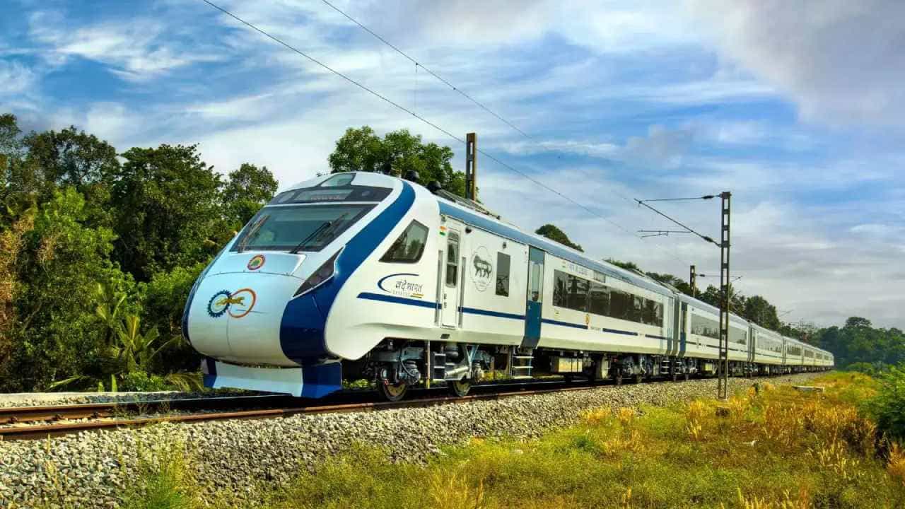 ವಂದೇ ಭಾರತ್ ಎಕ್ಸ್ಪ್ರೆಸ್ ರೈಲುಗಳ ಮಾರ್ಗ ಬದಲಾವಣೆ: ಇಲ್ಲಿದೆ ಮಾಹಿತಿ ವಂದೇ ಭಾರತ್ ಎಕ್ಸ್ಪ್ರೆಸ್ ರೈಲುಗಳ ಮಾರ್ಗ ಬದಲಾವಣೆ: ಇಲ್ಲಿದೆ ಮಾಹಿತಿ