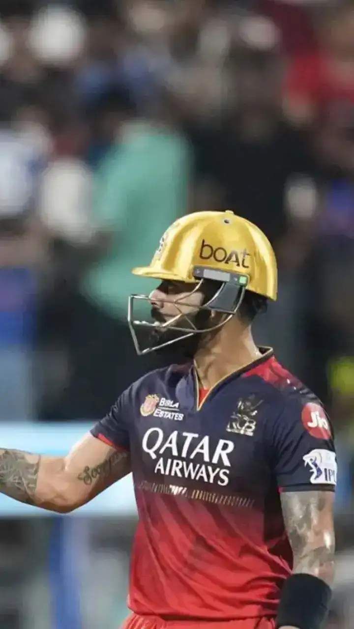 Virat Kohli (30)