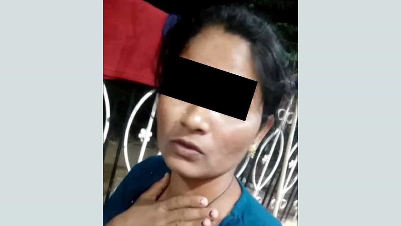 ಕೌಟುಂಬಿಕ ಕಲಹಕ್ಕೆ ಯುವತಿ ಆತ್ಮಹತ್ಯೆ: ರೈತ ಮಹಿಳೆ ಎಂದು ಐದು ಲಕ್ಷ ರೂ ಪರಿಹಾರ ಪಡೆದ ಕುಟುಂಬಸ್ಥರು ಕೌಟುಂಬಿಕ ಕಲಹಕ್ಕೆ ಯುವತಿ ಆತ್ಮಹತ್ಯೆ: ರೈತ ಮಹಿಳೆ ಎಂದು ಐದು ಲಕ್ಷ ರೂ ಪರಿಹಾರ ಪಡೆದ ಕುಟುಂಬಸ್ಥರು