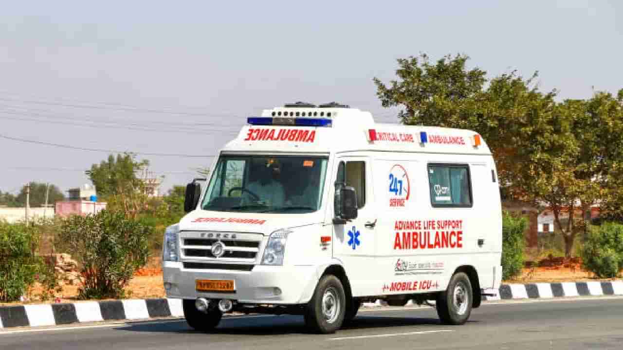 ಗೃಹರಕ್ಷಕ ನೇಮಕಾತಿ ವೇಳೆ ಪ್ರಜ್ಞೆ ತಪ್ಪಿದ ಬಿಹಾರದ ಮಹಿಳೆ ಮೇಲೆ ಆ್ಯಂಬುಲೆನ್ಸ್ನಲ್ಲಿ ಸಾಮೂಹಿಕ ಅತ್ಯಾಚಾರ!