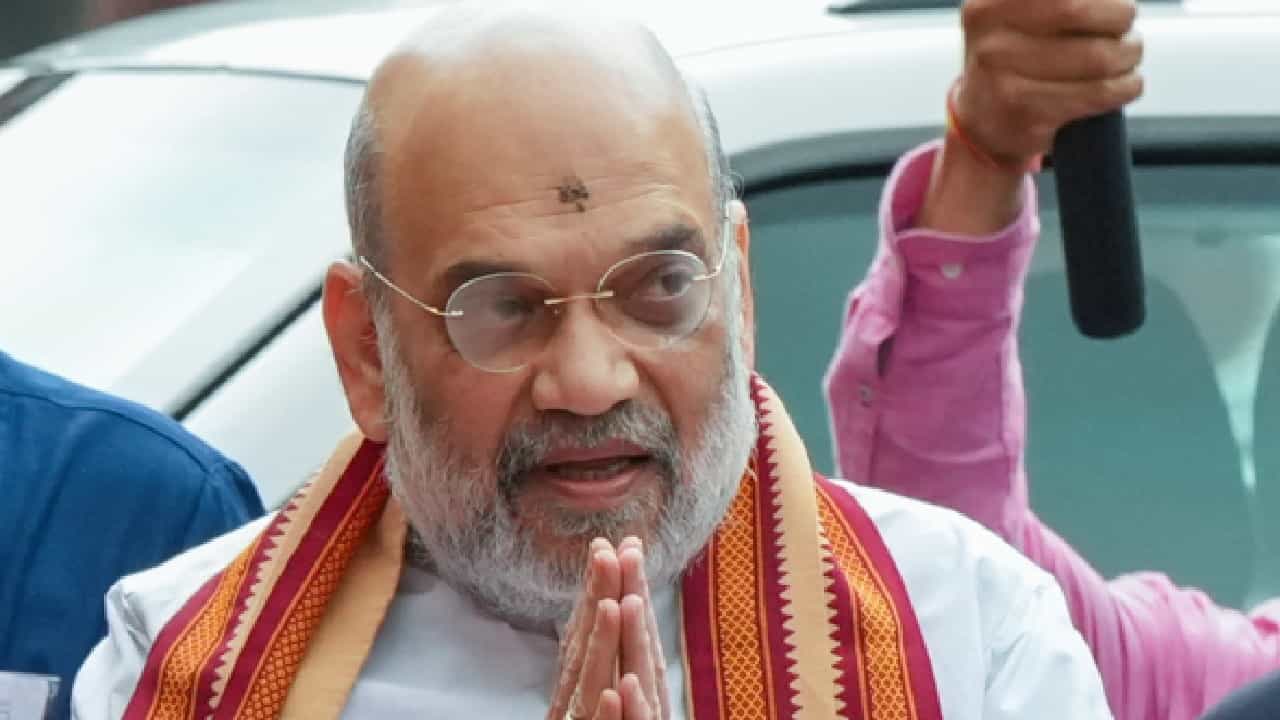 ಪಹಲ್ಗಾಮ್ನಲ್ಲಿ 26 ಜನರನ್ನು ಕೊಂದ ಮೂವರು ಉಗ್ರರ ಹತ್ಯೆ; ಸಂಸತ್ನಲ್ಲಿ ಅಮಿತ್ ಶಾ ಘೋಷಣೆ ಪಹಲ್ಗಾಮ್ನಲ್ಲಿ 26 ಜನರನ್ನು ಕೊಂದ ಮೂವರು ಉಗ್ರರ ಹತ್ಯೆ; ಸಂಸತ್ನಲ್ಲಿ ಅಮಿತ್ ಶಾ ಘೋಷಣೆ