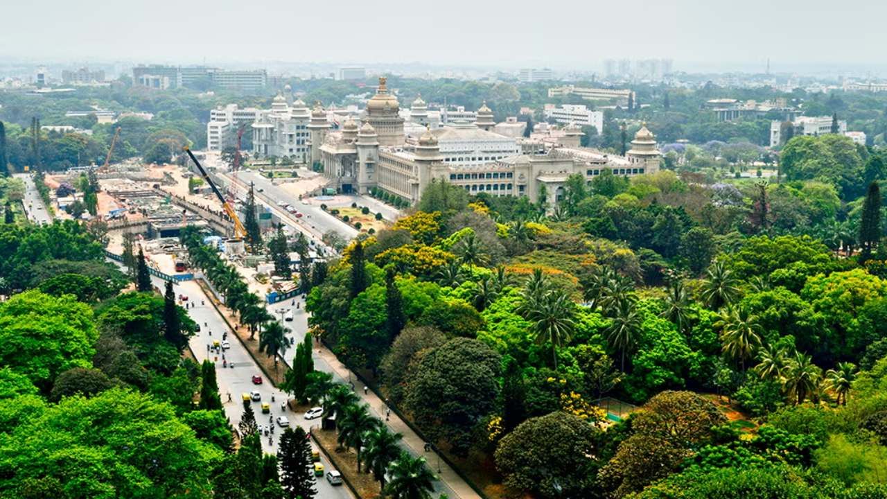 ಇಡೀ ಬೆಂಗಳೂರಿನಲ್ಲಿ 3% ಮಾತ್ರ ಹಸಿರು ಪರಿಸರ: ಐಐಎಸ್ಸಿ ತಜ್ಞರ ವರದಿಯ ಶಾಕಿಂಗ್ ಅಂಶ ಬಹಿರಂಗ ಇಡೀ ಬೆಂಗಳೂರಿನಲ್ಲಿ 3% ಮಾತ್ರ ಹಸಿರು ಪರಿಸರ: ಐಐಎಸ್ಸಿ ತಜ್ಞರ ವರದಿಯ ಶಾಕಿಂಗ್ ಅಂಶ ಬಹಿರಂಗ