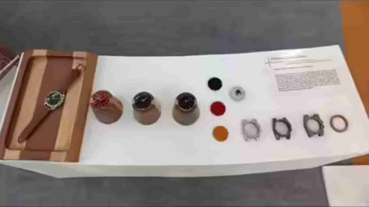 ಚನ್ನಪಟ್ಟಣ ಕರಕುಶಲತೆಯಿಂದ ಪ್ರಭಾವಿತನಾಗಿ ಬಂಗಾಳದ ಯುವಕ ತಯಾರಿಸಿದ ಒಲವಿನ ವಾಚ್ ನಿನಗಾಗಿ..