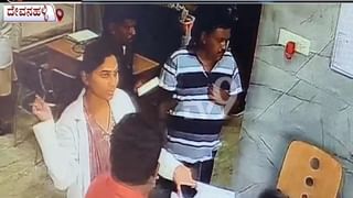 ದಲಿತ ವಿರೋಧಿ ಕಾಂಗ್ರೆಸ್ ಸರ್ಕಾರದ ಢೋಂಗಿ ಸಮೀಕ್ಷೆ: ಮನೆ ಬಾಗಿಲಿಗೆ ಸ್ಟಿಕ್ಕರ್ ಅಂಟಿಸುವುದರ ವಿರುದ್ಧ ಜೆಡಿಎಸ್ ವಾಗ್ದಾಳಿ