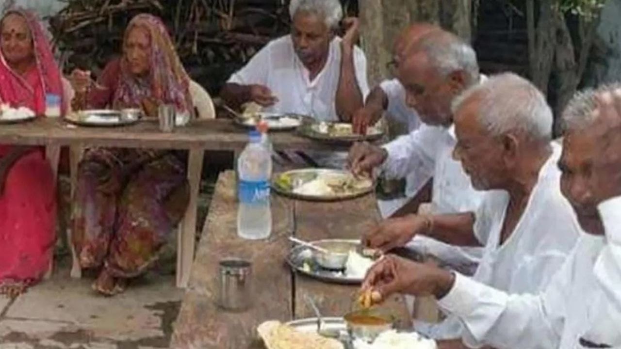 ಅಡುಗೆ ಮನೆಯೇ ಇಲ್ಲದ ಭಾರತದ ವಿಶಿಷ್ಟ ಹಳ್ಳಿ ಇದು, ಊಟ ತಿಂಡಿಗಾಗಿ ಏನ್ ಮಾಡ್ತಾರೆ ಇಲ್ಲಿನ ಜನ ಗೊತ್ತಾ? ಅಡುಗೆ ಮನೆಯೇ ಇಲ್ಲದ ಭಾರತದ ವಿಶಿಷ್ಟ ಹಳ್ಳಿ ಇದು, ಊಟ ತಿಂಡಿಗಾಗಿ ಏನ್ ಮಾಡ್ತಾರೆ ಇಲ್ಲಿನ ಜನ ಗೊತ್ತಾ?