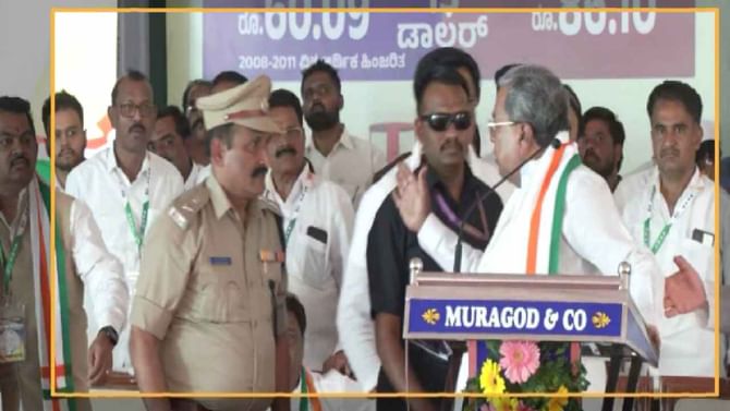 ಅವಮಾನದಿಂದ ಸ್ವಯಂ ನಿವೃತ್ತಿಗೆ ಮುಂದಾದ ಪೊಲೀಸ್ ಆಫೀಸರ್ ಅವಮಾನದಿಂದ ಸ್ವಯಂ ನಿವೃತ್ತಿಗೆ ಮುಂದಾದ ಪೊಲೀಸ್ ಆಫೀಸರ್