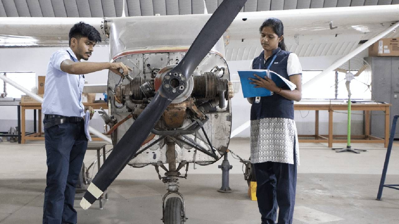 Aerospace Engineering Courses: ಹಣ ಖರ್ಚು ಮಾಡದೆ ಐಐಟಿಯಿಂದ ಏರೋಸ್ಪೇಸ್ ಎಂಜಿನಿಯರಿಂಗ್ ಅಧ್ಯಯನ ಮಾಡಿ, ಉಚಿತ ಕೋರ್ಸ್‌ಗಳ ಪಟ್ಟಿ ಇಲ್ಲಿದೆ