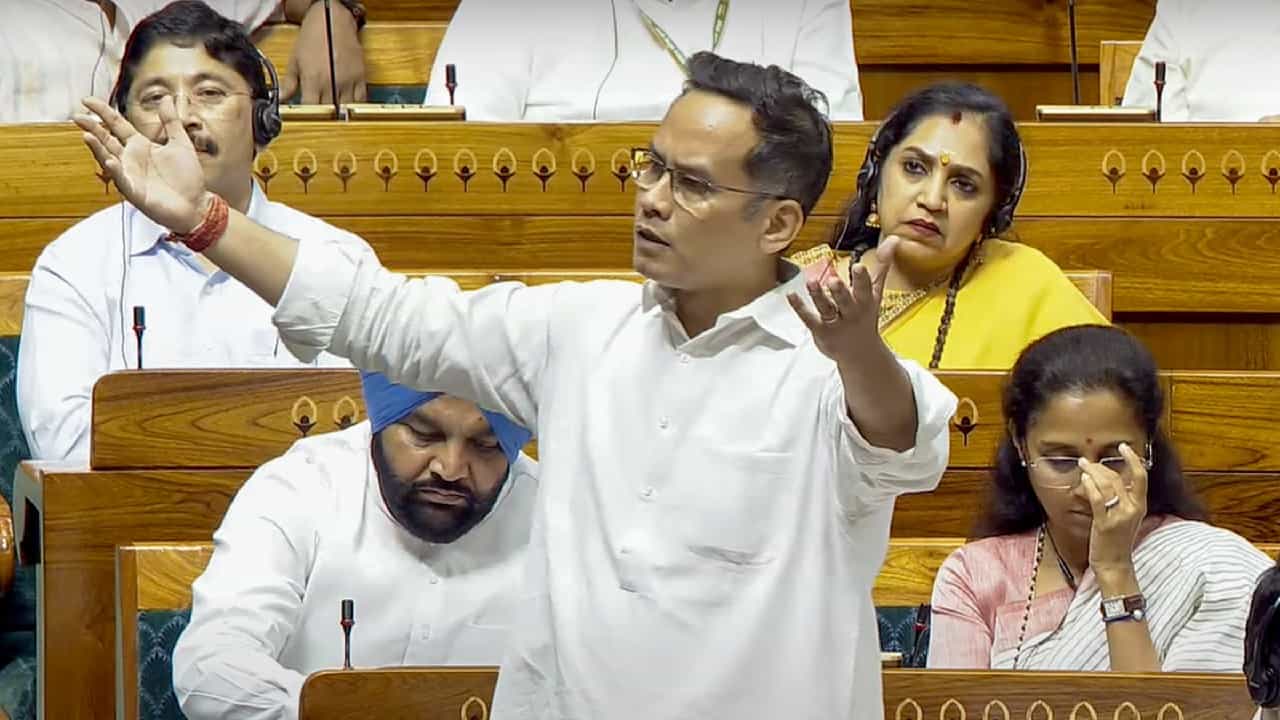 ಉಗ್ರರು ಪಹಲ್ಗಾಮ್​ ತಲುಪಿದ್ದು ಹೇಗೆ? ಕದನವಿರಾಮಕ್ಕೆ ಒಪ್ಪಿದ್ದೇಕೆ?; ಸದನದಲ್ಲಿ ಕಾಂಗ್ರೆಸ್ ಸಂಸದ ಗೌರವ್ ಗೊಗೊಯ್ ಪ್ರಶ್ನೆಗಳ ಸುರಿಮಳೆ