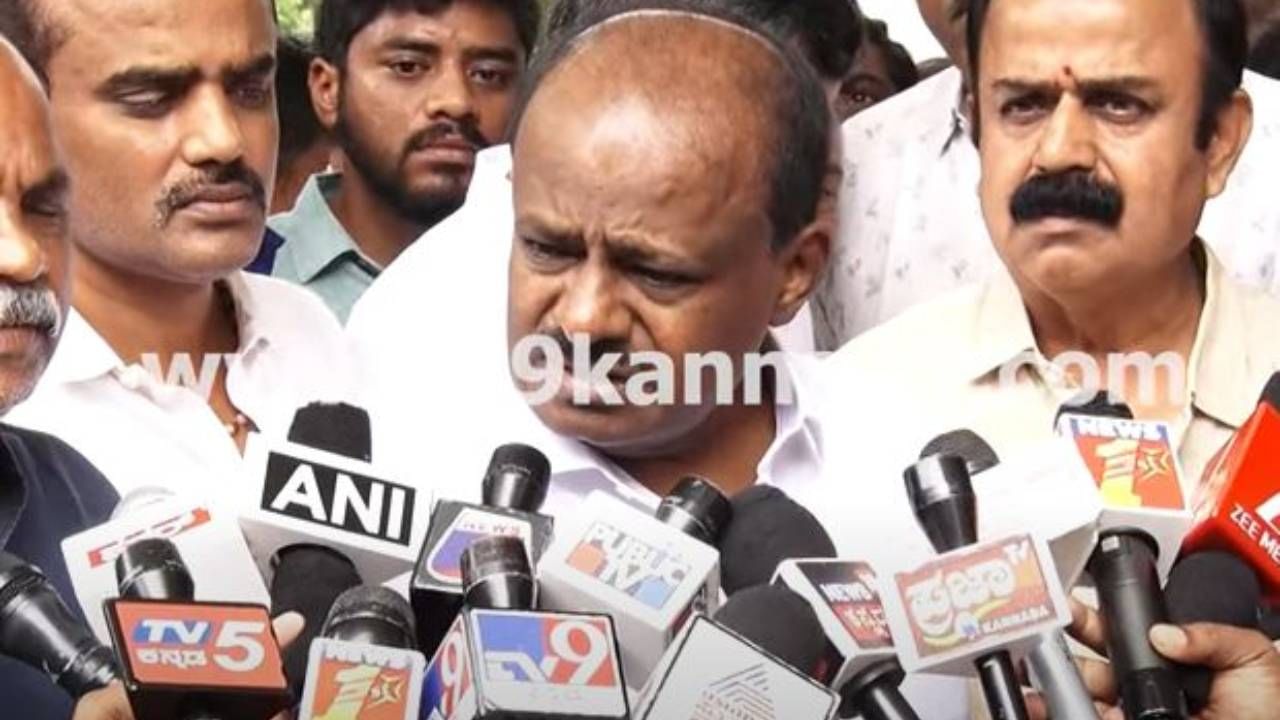 ಮೈಶುಗರ್ ಶಾಲೆಯನ್ನು ಕಾಂಗ್ರೆಸ್ ಶಾಸಕರು ಯಾರಪ್ಪನ ಆಸ್ತಿ ಅಂದುಕೊಂಡಿದ್ದಾರೆ? ಹೆಚ್ ಡಿ ಕುಮಾರಸ್ವಾಮಿ