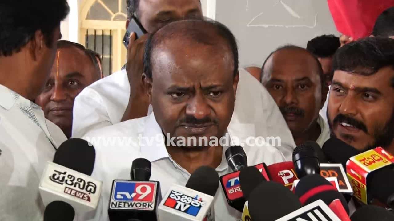 ಮೇಕೆದಾಟುವಿಗೆ ಕಾಂಗ್ರೆಸ್ ತಮಿಳುನಾಡಿನ ಮಿತ್ರರನ್ನು ಒಪ್ಪಿಸಲಿ, ಐದೇ ನಿಮಿಷದಲ್ಲಿ ಮೋದಿ ಒಪ್ಪಿಗೆ ಕೊಡಿಸುವೆ: ಕುಮಾರಸ್ವಾಮಿ ಸವಾಲು ಮೇಕೆದಾಟುವಿಗೆ ಕಾಂಗ್ರೆಸ್ ತಮಿಳುನಾಡಿನ ಮಿತ್ರರನ್ನು ಒಪ್ಪಿಸಲಿ, ಐದೇ ನಿಮಿಷದಲ್ಲಿ ಮೋದಿ ಒಪ್ಪಿಗೆ ಕೊಡಿಸುವೆ: ಕುಮಾರಸ್ವಾಮಿ ಸವಾಲು