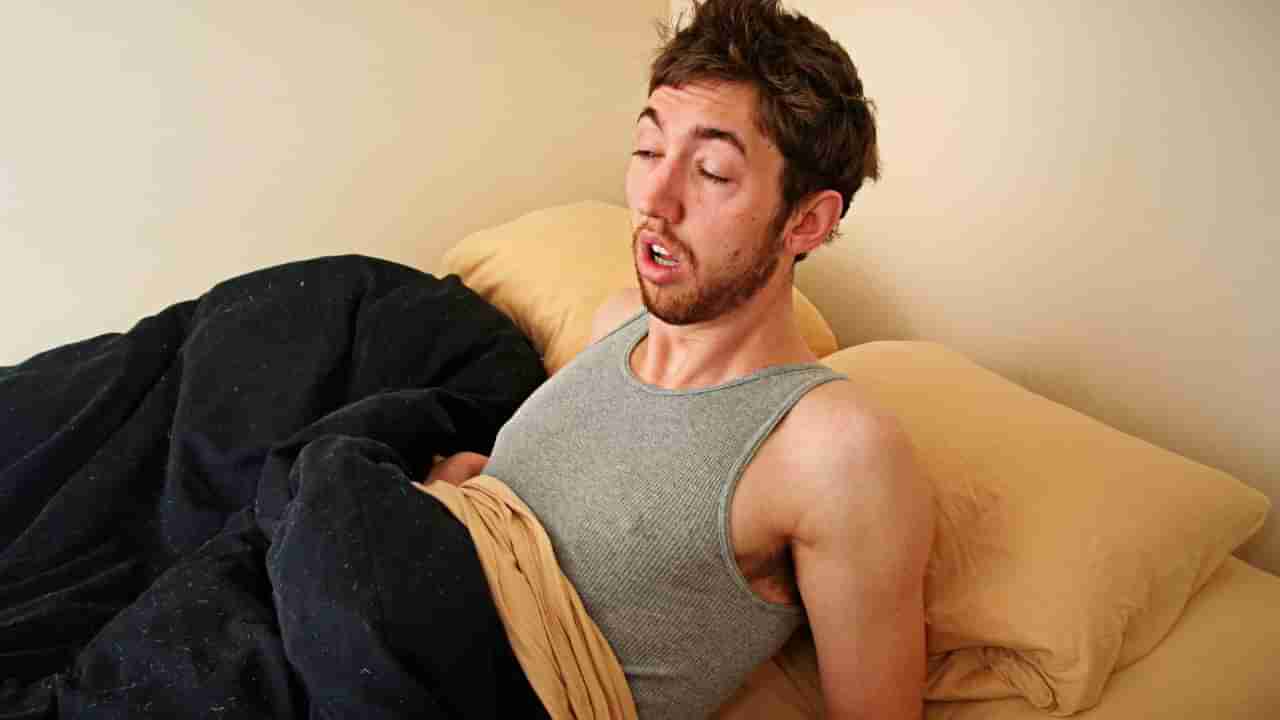 ಗಾಢ ನಿದ್ರೆಯಲ್ಲಿರುವಾಗ ಸಡನ್ನಾಗಿ ಎಚ್ಚರಗೊಳ್ಳುವ ಜರ್ಕಿಂಗ್‌ ಸಮಸ್ಯೆಗೆ ಕಾರಣವೇನು ಗೊತ್ತಾ?