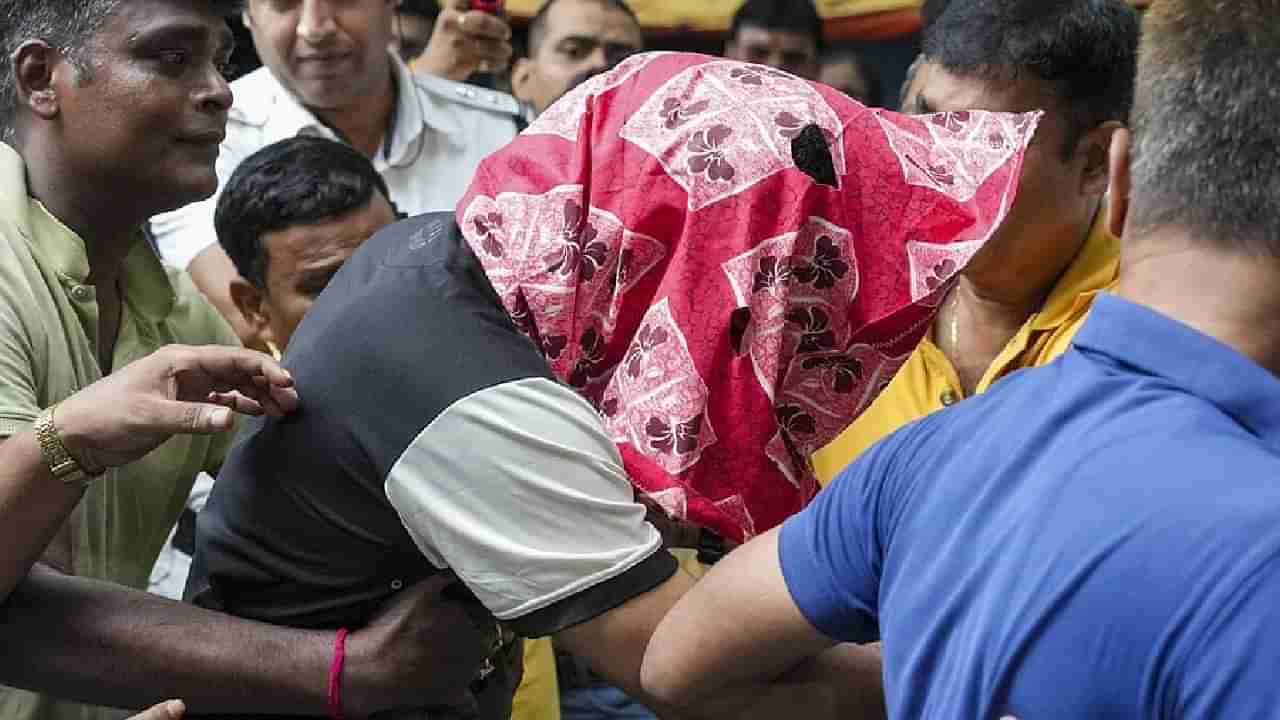 ಅತ್ಯಾಚಾರವಾಗಿದೆ ಎಂದ ಮಗಳು, ಆಟೋದಿಂದ ಬಿದ್ದಳು ಎಂದ ಅಪ್ಪ; ಕೊಲ್ಕತ್ತಾ ಅತ್ಯಾಚಾರ ಕೇಸಿಗೆ ಹೊಸ ತಿರುವು