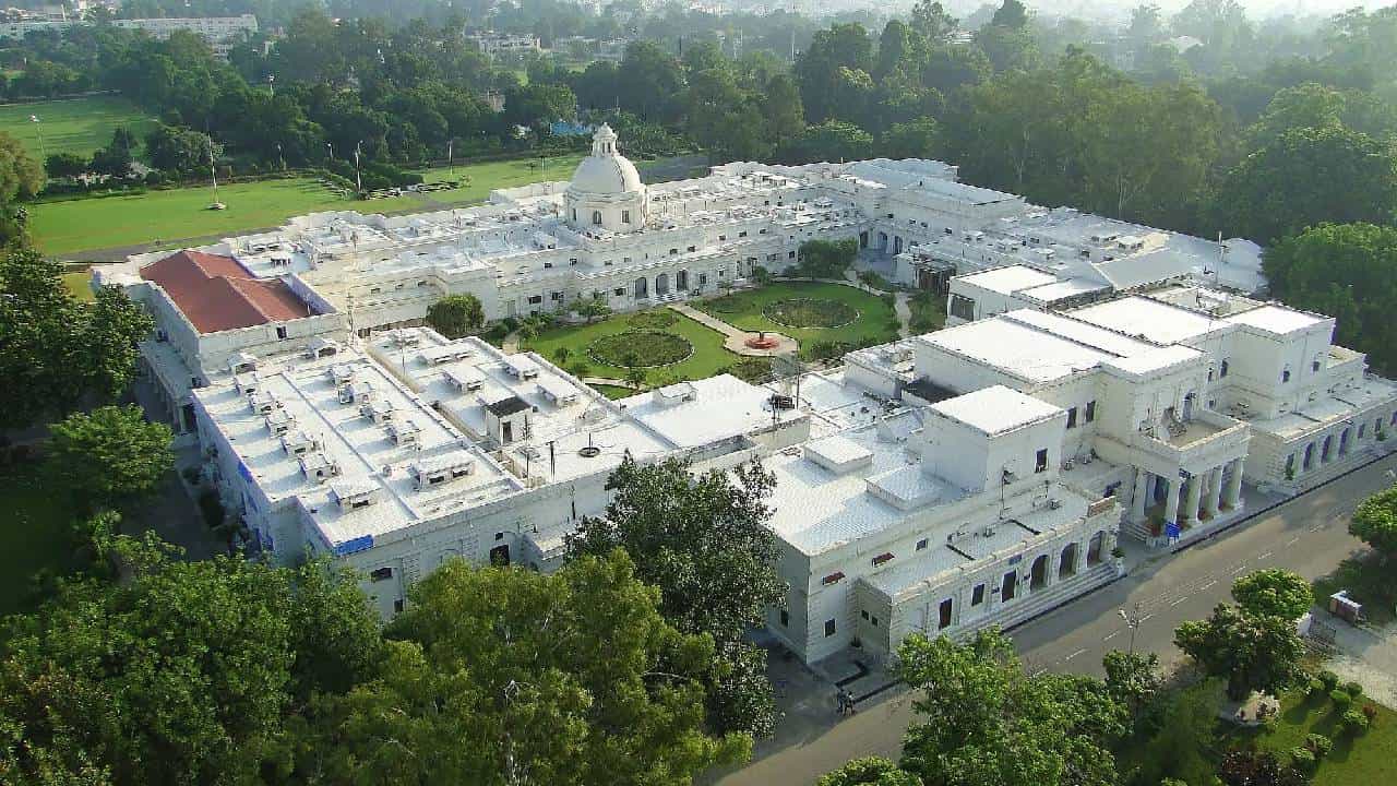 Oldest Engineering College: ದೇಶದ ಮೊದಲ ಎಂಜಿನಿಯರಿಂಗ್ ಕಾಲೇಜು ಯಾವುದು ಗೊತ್ತಾ?