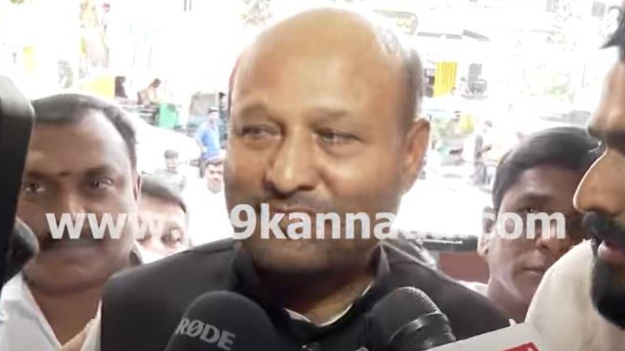 ಶಿವಕುಮಾರ್ ನೋಟೀಸ್ ಜಾರಿ ಮಾಡ್ತೀನಿ ಅಂದಾಕ್ಷಣ ಶಾಸಕ ಇಕ್ಬಾಲ್ ಹುಸ್ಸೇನ್ ಮುಖದಲ್ಲಿ ಪ್ರೇತಕಳೆ!