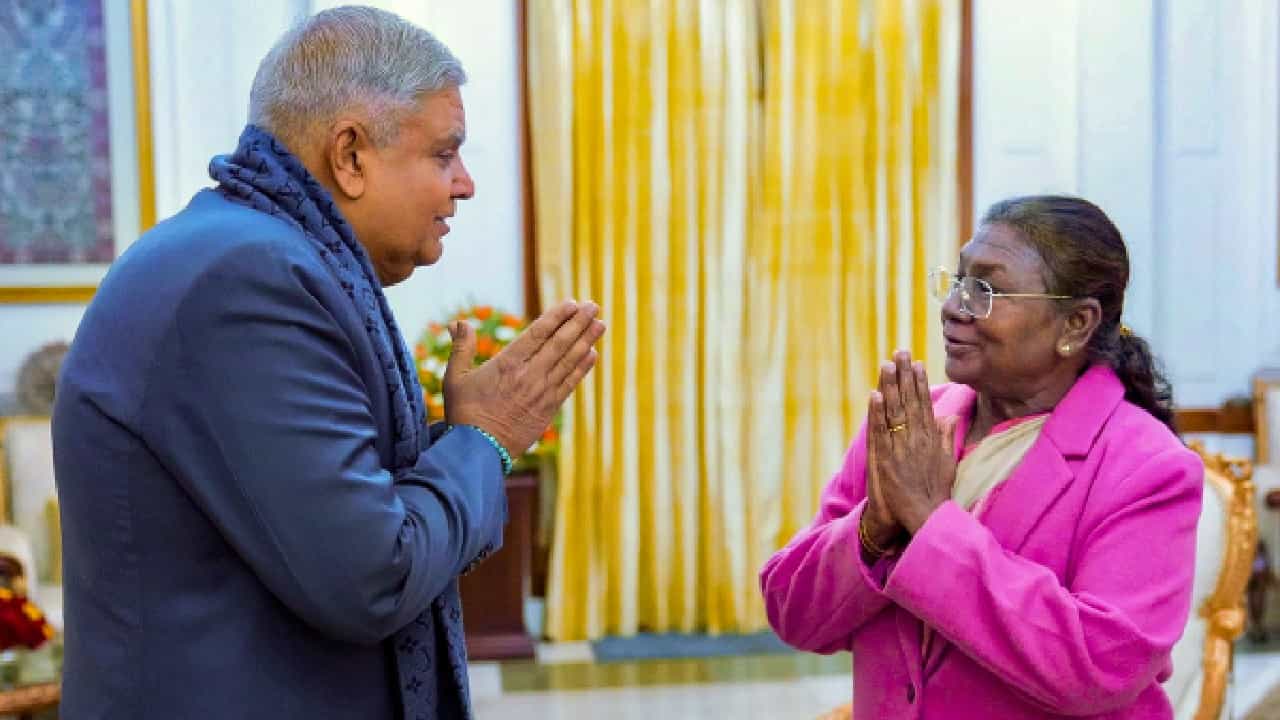 ಉಪರಾಷ್ಟ್ರಪತಿ ಜಗದೀಪ್ ಧನಖರ್ ರಾಜೀನಾಮೆಗೆ ರಾಷ್ಟ್ರಪತಿ ದ್ರೌಪದಿ ಮುರ್ಮು ಅಂಗೀಕಾರ ಉಪರಾಷ್ಟ್ರಪತಿ ಜಗದೀಪ್ ಧನಖರ್ ರಾಜೀನಾಮೆಗೆ ರಾಷ್ಟ್ರಪತಿ ದ್ರೌಪದಿ ಮುರ್ಮು ಅಂಗೀಕಾರ