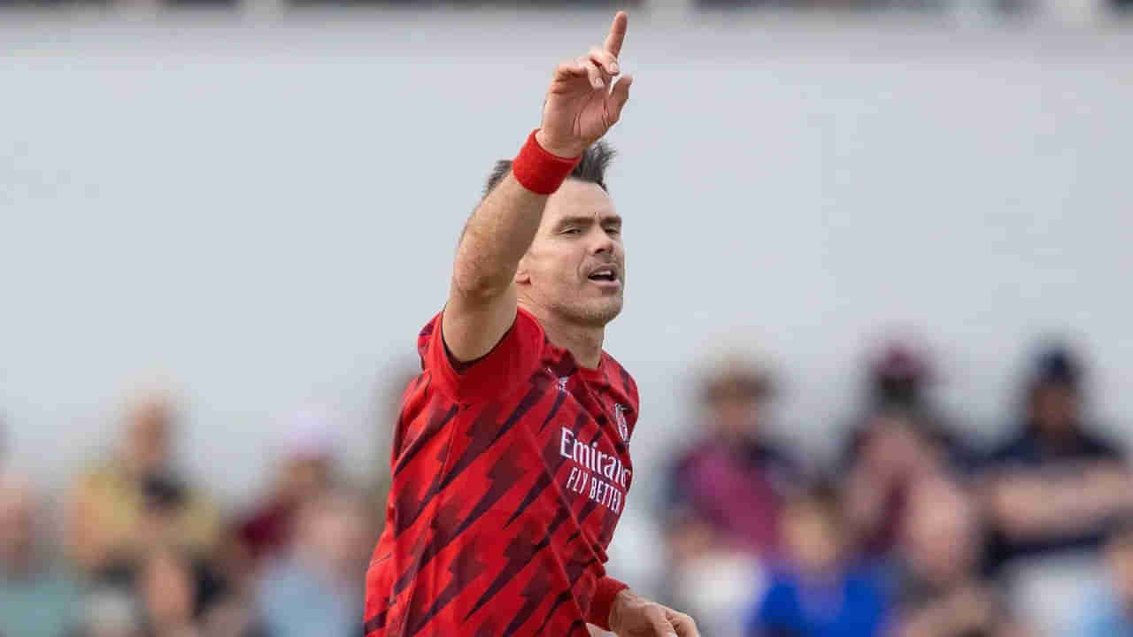 T20 Blast: 42ನೇ ವಯಸ್ಸಲ್ಲೂ ಬತ್ತದ ಉತ್ಸಾಹ; 3 ವಿಕೆಟ್ ಉರುಳಿಸಿದ ಜೇಮ್ಸ್ ಆಂಡರ್ಸನ್