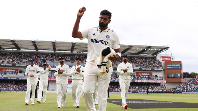5 ವಿಕೆಟ್ ಉರುಳಿಸಿದ ಬುಮ್ರಾ; ಇಂಗ್ಲೆಂಡ್‌ ಮೊದಲ ಇನ್ನಿಂಗ್ಸ್ ಅಂತ್ಯ