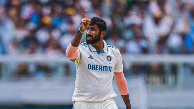 ಮ್ಯಾಂಚೆಸ್ಟರ್ನಲ್ಲಿ ಇತಿಹಾಸ ಸೃಷ್ಟಿಸಲಿದ್ದಾರೆ ಜಸ್ಪ್ರೀತ್ ಬುಮ್ರಾ ಮ್ಯಾಂಚೆಸ್ಟರ್ನಲ್ಲಿ ಇತಿಹಾಸ ಸೃಷ್ಟಿಸಲಿದ್ದಾರೆ ಜಸ್ಪ್ರೀತ್ ಬುಮ್ರಾ
