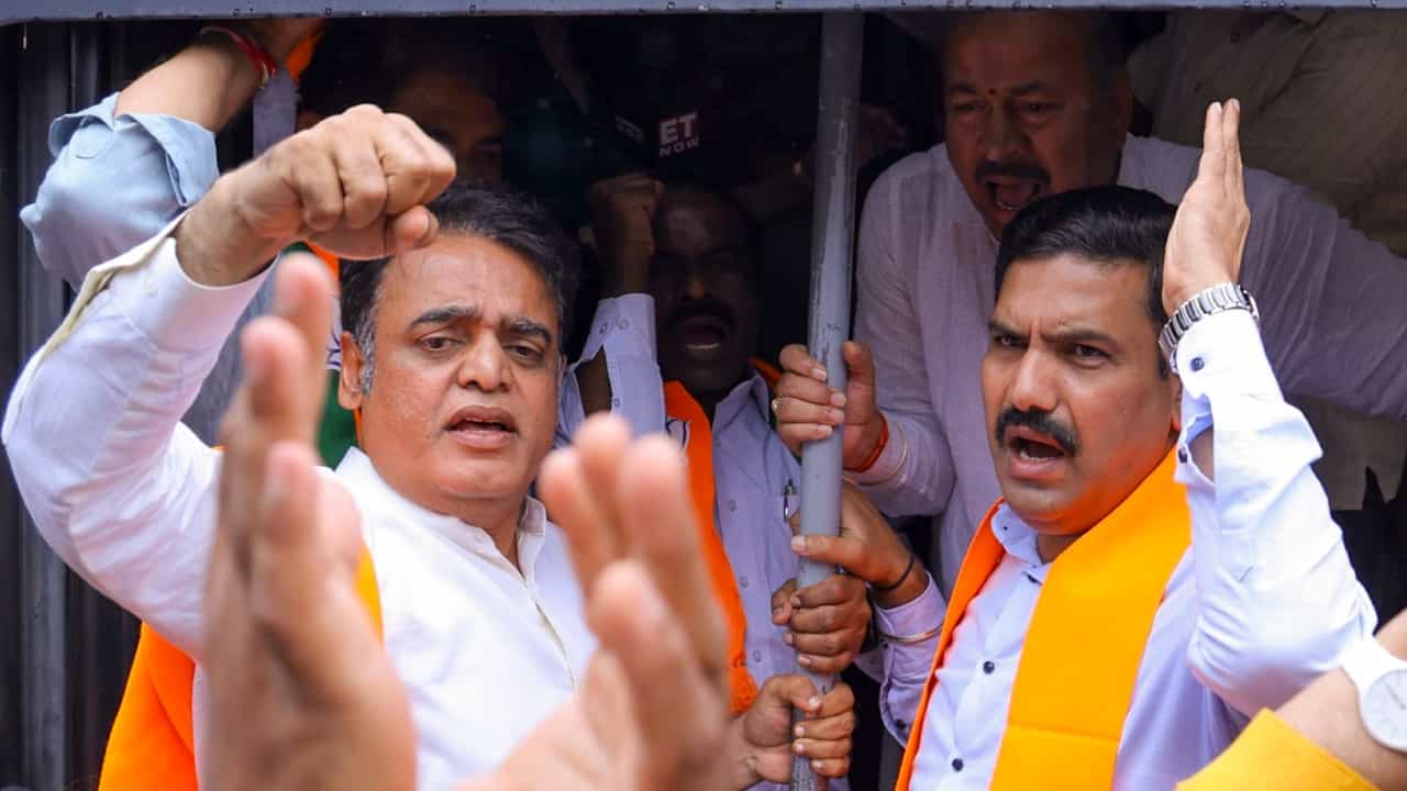 ಬಿಜೆಪಿ ಬಣ ರಾಜಕೀಯ: ದೆಹಲಿಯಲ್ಲಿ ತಂತ್ರ-ಪ್ರತಿತಂತ್ರ! ವಿಜಯೇಂದ್ರ ವಿರುದ್ಧ ಮತ್ತೆ ದೂರು ನೀಡಲಿದೆ ಭಿನ್ನರ ಬಣ