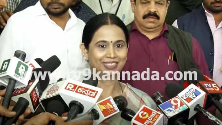 ಚಿತ್ರ ನಿರ್ಮಾಣ ಸಂಸ್ಥೆ ಆರಂಭಿಸಿದ್ದನ್ನು ಒಳ್ಳೇ ಮಹೂರ್ತದಲ್ಲಿ ಹೇಳೋಣ ಅಂದ್ಕೊಡಿದ್ದೆ: ಲಕ್ಷ್ಮಿ ಹೆಬ್ಬಾಳ್ಕರ್, ಸಚಿವೆ ಚಿತ್ರ ನಿರ್ಮಾಣ ಸಂಸ್ಥೆ ಆರಂಭಿಸಿದ್ದನ್ನು ಒಳ್ಳೇ ಮಹೂರ್ತದಲ್ಲಿ ಹೇಳೋಣ ಅಂದ್ಕೊಡಿದ್ದೆ: ಲಕ್ಷ್ಮಿ ಹೆಬ್ಬಾಳ್ಕರ್, ಸಚಿವೆ