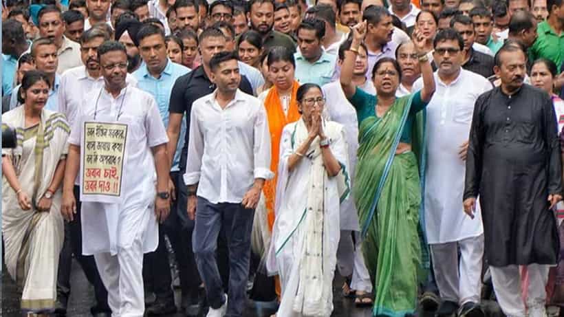 ಬಂಗಾಳಿ ವಲಸಿಗರು ರೋಹಿಂಗ್ಯಾಗಳೆಂದು ಸಾಬೀತುಪಡಿಸಿ; ಬಿಜೆಪಿಗೆ ಮಮತಾ ಬ್ಯಾನರ್ಜಿ ಸವಾಲು