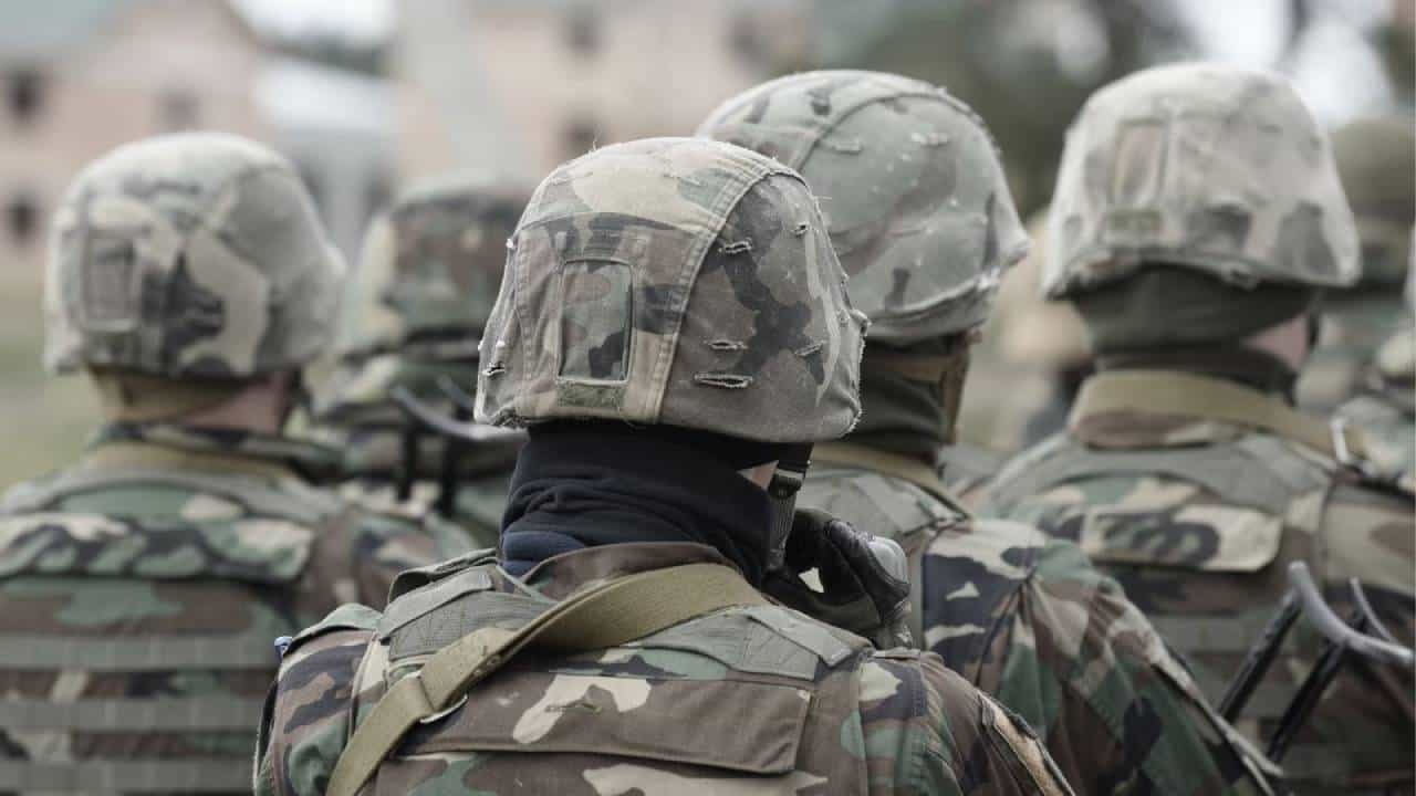 Military Salaries Worldwide: ದೇಶಕಾಯೋ ಯೋಧರಿಗೆ ಅತೀ ಹೆಚ್ಚು ಸಂಬಳ ನೀಡುವ ರಾಷ್ಟ್ರ ಯಾವುದು ಗೊತ್ತಾ?  ಭಾರತ ಎಷ್ಟನೇ ಸ್ಥಾನದಲ್ಲಿದೆ?