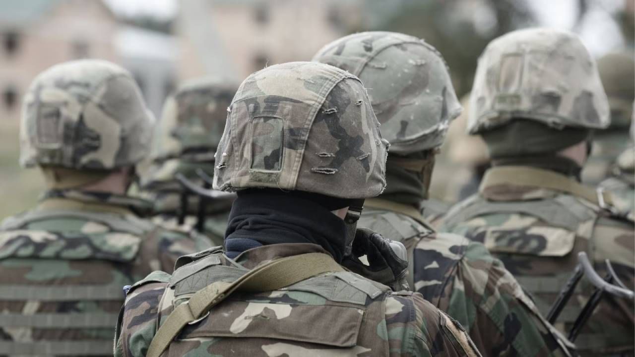 Military Salaries Worldwide: ದೇಶಕಾಯೋ ಯೋಧರಿಗೆ ಅತೀ ಹೆಚ್ಚು ಸಂಬಳ ನೀಡುವ ರಾಷ್ಟ್ರ ಯಾವುದು ಗೊತ್ತಾ? ಭಾರತ ಎಷ್ಟನೇ ಸ್ಥಾನದಲ್ಲಿದೆ? Military Salaries Worldwide: ದೇಶಕಾಯೋ ಯೋಧರಿಗೆ ಅತೀ ಹೆಚ್ಚು ಸಂಬಳ ನೀಡುವ ರಾಷ್ಟ್ರ ಯಾವುದು ಗೊತ್ತಾ? ಭಾರತ ಎಷ್ಟನೇ ಸ್ಥಾನದಲ್ಲಿದೆ?