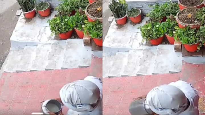 ಹಾಲು ಹಾಕುವ ಮುನ್ನ ಹಾಲಿನ ಪಾತ್ರೆಗೆ ಎಂಜಲು ಉಗುಳಿದ ವ್ಯಾಪಾರಿ; ಶಾಕಿಂಗ್ ವಿಡಿಯೋ ಇಲ್ಲಿದೆ ಹಾಲು ಹಾಕುವ ಮುನ್ನ ಹಾಲಿನ ಪಾತ್ರೆಗೆ ಎಂಜಲು ಉಗುಳಿದ ವ್ಯಾಪಾರಿ; ಶಾಕಿಂಗ್ ವಿಡಿಯೋ ಇಲ್ಲಿದೆ