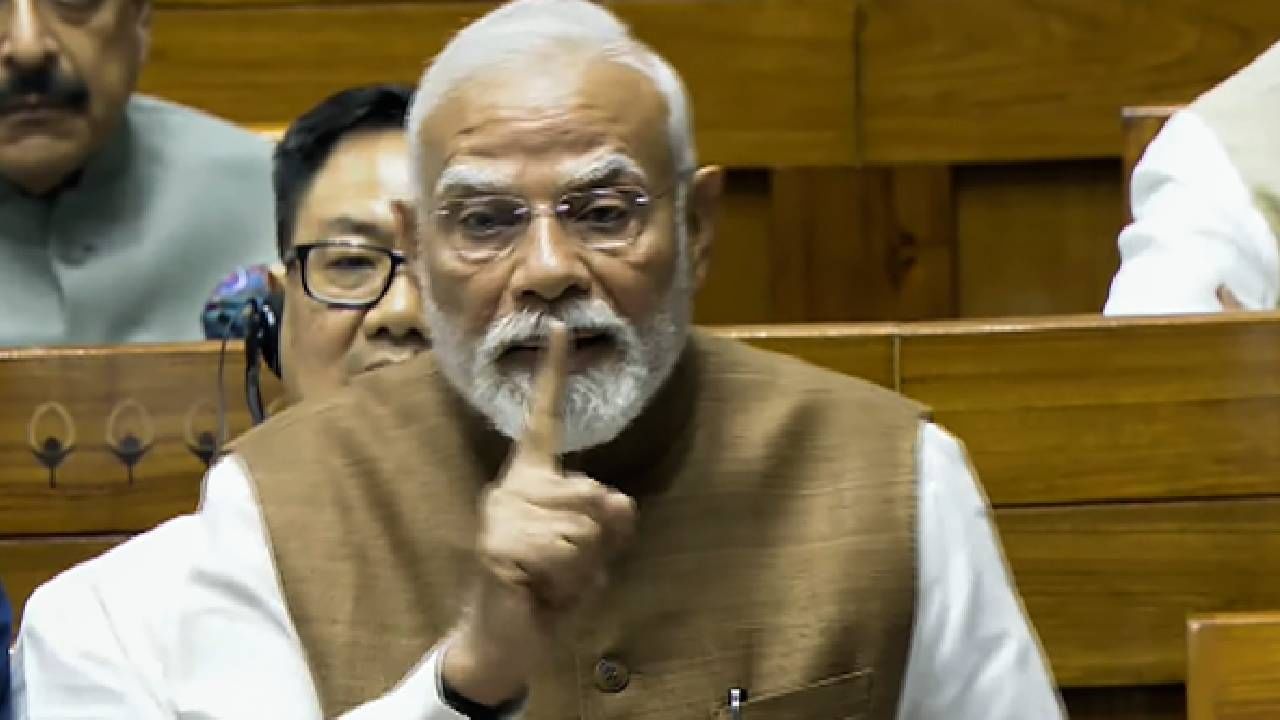 ಕಾಂಗ್ರೆಸ್ನ ರಿಮೋಟ್ ಕಂಟ್ರೋಲ್ ಪಾಕಿಸ್ತಾನದಲ್ಲಿದೆ: ಪ್ರಧಾನಿ ಮೋದಿ ಕಾಂಗ್ರೆಸ್ನ ರಿಮೋಟ್ ಕಂಟ್ರೋಲ್ ಪಾಕಿಸ್ತಾನದಲ್ಲಿದೆ: ಪ್ರಧಾನಿ ಮೋದಿ